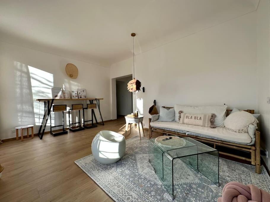 Le Lutz Apartamento Nîmes Exterior foto