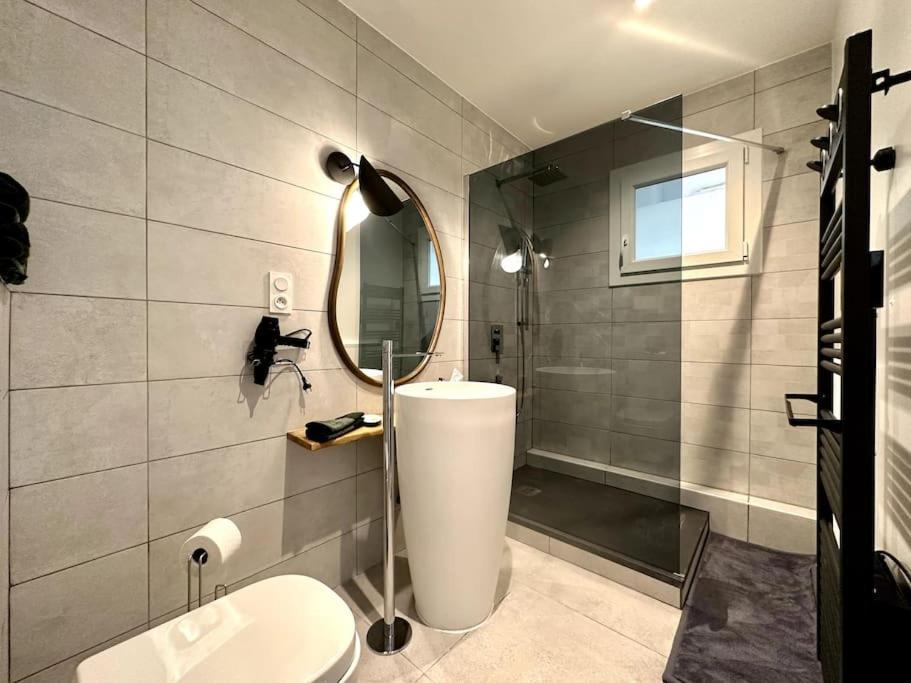 Le Lutz Apartamento Nîmes Exterior foto