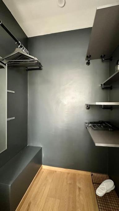 Le Lutz Apartamento Nîmes Exterior foto