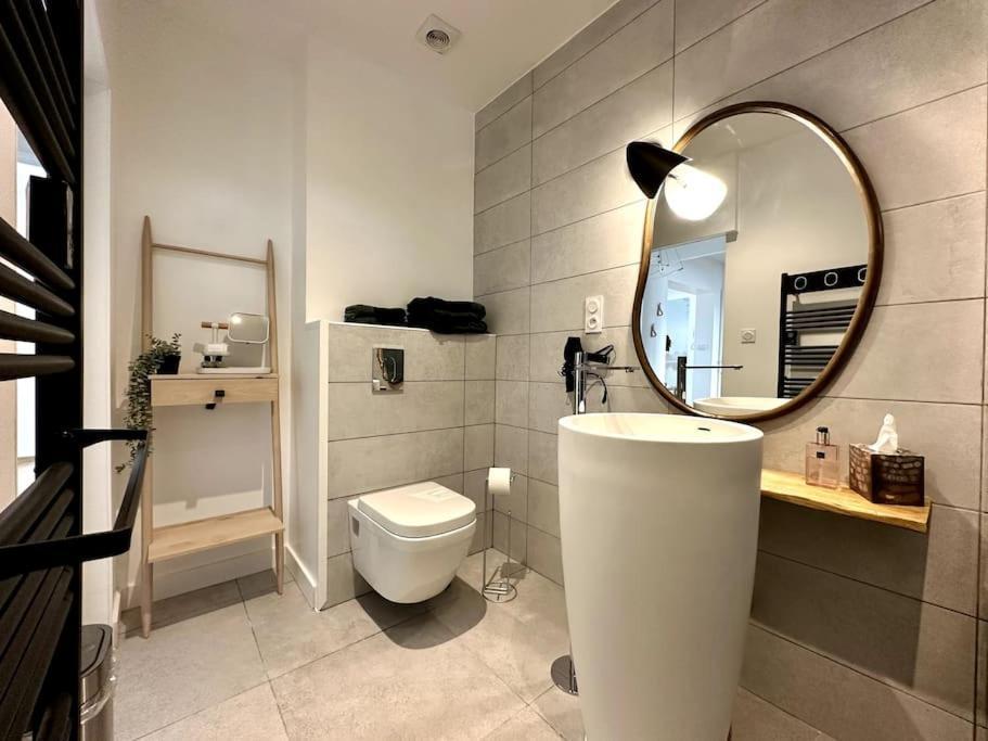 Le Lutz Apartamento Nîmes Exterior foto